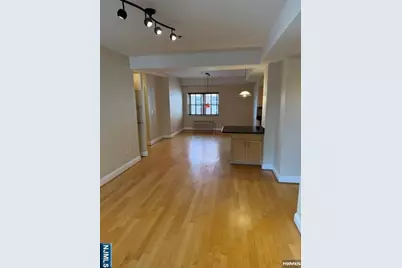 70 Munn Avenue 1008 #1008, East Orange, NJ 07018 - Photo 3