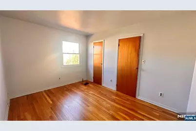 218 Bergen Street 2 #2, Harrison, NJ 07029 - Photo 3