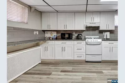 69 Lincoln Street, Fairview, NJ 07022 - Photo 31