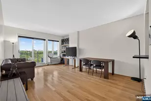 1212 City Pl 1212, Edgewater, NJ 07020 - Photo 1