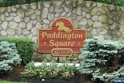 1098 Devon Court 1098 #1098, Mahwah, NJ 07430 - Photo 25