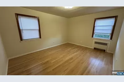 43 Oakwood Avenue, Bloomfield, NJ 07003 - Photo 7