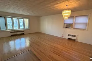 43 Oakwood Ave, Bloomfield, NJ 07003 - Photo 3