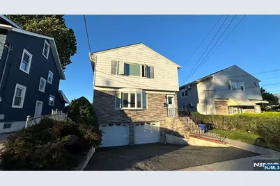 43 Oakwood Avenue, Bloomfield, NJ 07003 - Photo 9