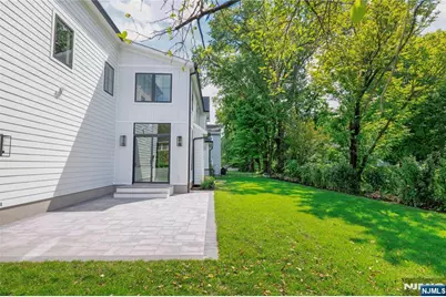 10 Radburn Road, Glen Rock, NJ 07452 - Photo 39
