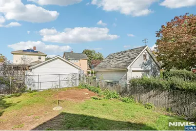 59 Clinton Avenue, Bergenfield, NJ 07621 - Photo 43