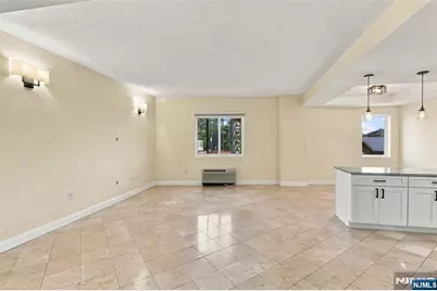 399 11th Street 206 #206, Palisades Park, NJ 07650 - Photo 5