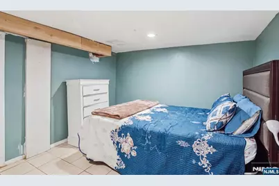 1053 Sanford, Irvington, NJ 07111 - Photo 39
