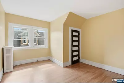 1053 Sanford, Irvington, NJ 07111 - Photo 31