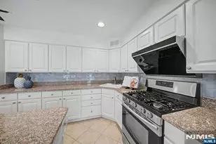 86 Hazelton Terrace, Tenafly, NJ 07670 - Photo 19