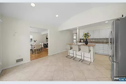 86 Hazelton Terrace, Tenafly, NJ 07670 - Photo 23