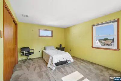 146 Bergen Avenue, North Arlington, NJ 07031 - Photo 17