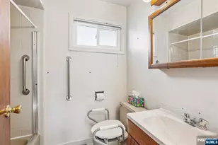 146 Bergen Ave, North Arlington, NJ 07031 - Photo 15