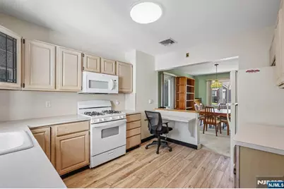 146 Bergen Avenue, North Arlington, NJ 07031 - Photo 11