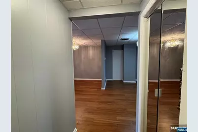 196 Rock Road 2A #2A, Glen Rock, NJ 07452 - Photo 5