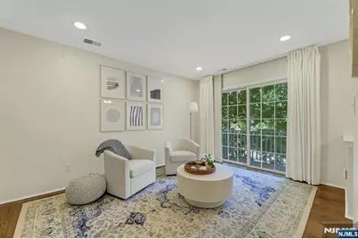 2206 Lancaster Court, Mahwah, NJ 07430 - Photo 9