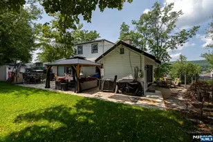 175 Long Pond Rd, West Milford, NJ 07421 - Photo 23