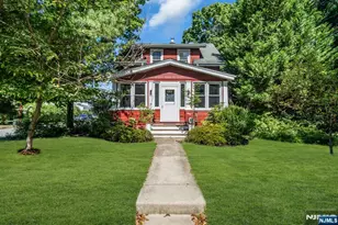 246 Washington Ave, Westwood, NJ 07675 - Photo 3