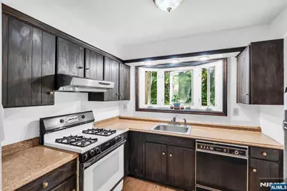 246 Washington Avenue, Westwood, NJ 07675 - Photo 13