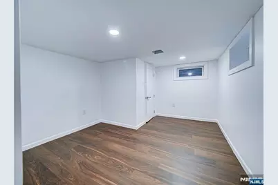 217 Heywood Avenue, Orange, NJ 07050 - Photo 13