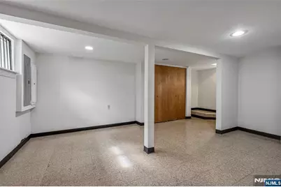 303 Hickory Street, Teaneck Township, NJ 07666 - Photo 25
