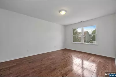 303 Hickory Street, Teaneck Township, NJ 07666 - Photo 21