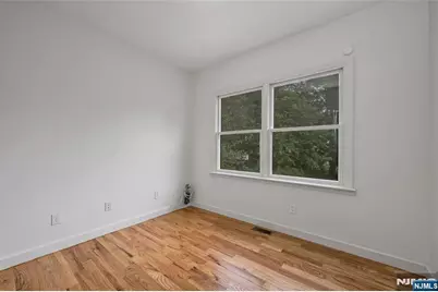 303 Hickory Street, Teaneck Township, NJ 07666 - Photo 11