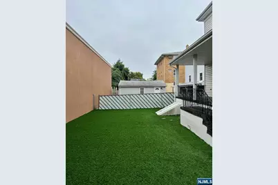 12 Grunauer Avenue A #A, Saddle Brook Township, NJ 07663 - Photo 15