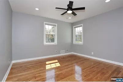 28-19 Warren Road, Fair Lawn, NJ 07410 - Photo 13