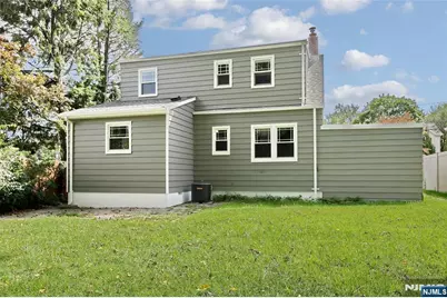 28-19 Warren Road, Fair Lawn, NJ 07410 - Photo 35