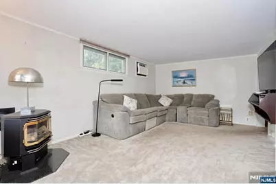 338 4th Avenue, Hawthorne, NJ 07506 - Photo 5