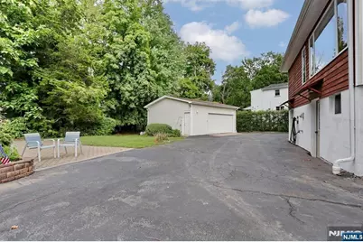 338 4th Avenue, Hawthorne, NJ 07506 - Photo 43