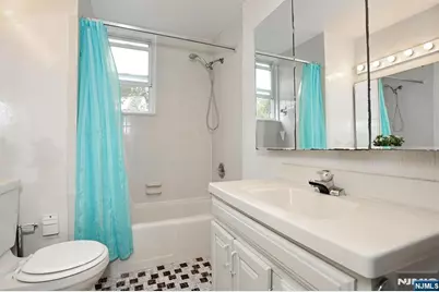 338 4th Avenue, Hawthorne, NJ 07506 - Photo 13