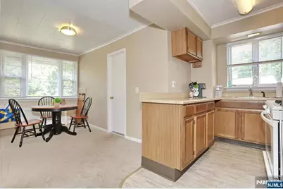 338 4th Avenue, Hawthorne, NJ 07506 - Photo 31