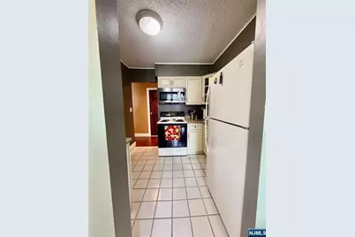 160 Overlook Avenue 4D #4D, Hackensack, NJ 07601 - Photo 7