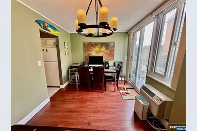 160 Overlook Avenue 4D #4D, Hackensack, NJ 07601 - Photo 3