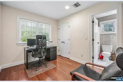 39 Grove Street B #B, Tenafly, NJ 07670 - Photo 19