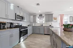 28 Hanford St, Newark, NJ 07114 - Photo 5