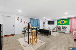 28 Hanford St, Newark, NJ 07114 - Photo 31