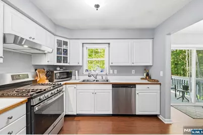 46 Melinda Lane, Vernon, NJ 07421 - Photo 15