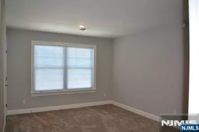 273 Broadway #(5), Hillsdale, NJ 07642 - Photo 13