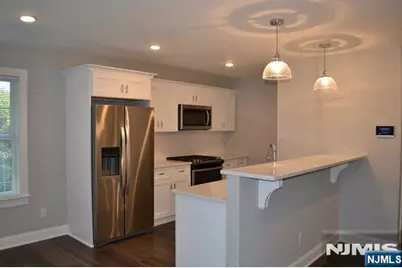 273 Broadway #(5), Hillsdale, NJ 07642 - Photo 9