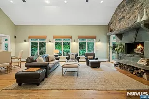 51 Rutherford Pl, Montvale, NJ 07645 - Photo 5