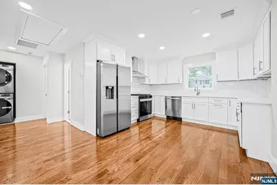 83 Harrison Avenue 2 #2, Waldwick, NJ 07463 - Photo 5
