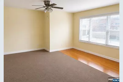 35 Edsall Avenue 2nd Fl #2nd FL, Palisades Park, NJ 07650 - Photo 3