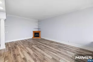 9060 Palisade Ave 403, North Bergen, NJ 07047 - Photo 5