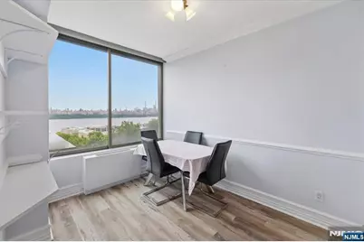 9060 Palisade Avenue 403 #403, North Bergen, NJ 07047 - Photo 9