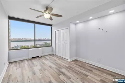 9060 Palisade Avenue 403 #403, North Bergen, NJ 07047 - Photo 13