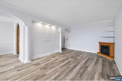 9060 Palisade Avenue 403 #403, North Bergen, NJ 07047 - Photo 3