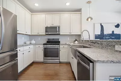 103 Wesmont Drive, Wood Ridge, NJ 07075 - Photo 9
